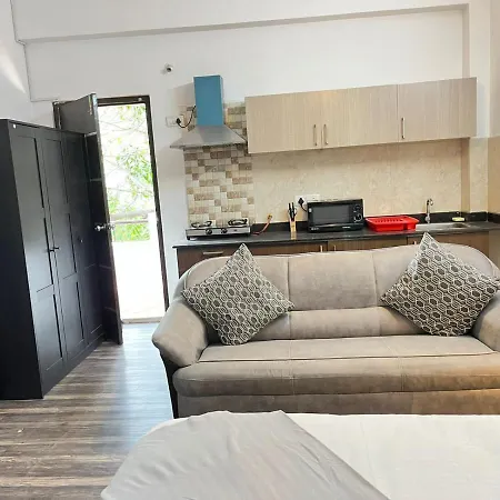 Bedchambers Serviced Apartments, Hyderabad Exterior photo