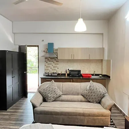 Bedchambers Serviced Apartments, Hyderabad Exterior photo